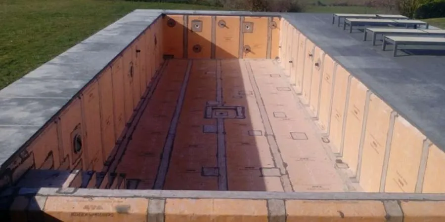 SCHULUTTER KERDI